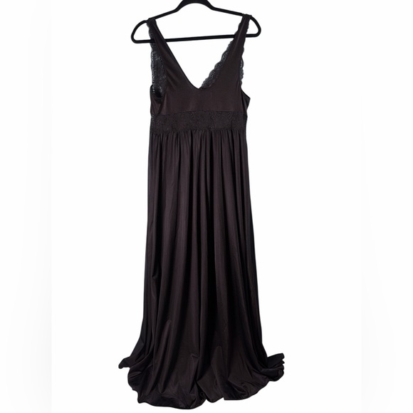 2- Shadowline Women's Nightgown Black Long Lace Bodice Silhouette Silky Nylon  L - Picture 10 of 16